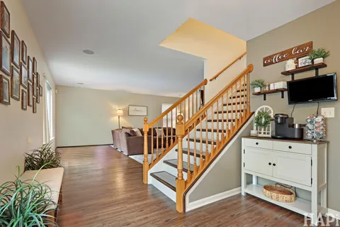 $535,000 | 1053 Wheatland Drive, Crystal Lake, IL 60014