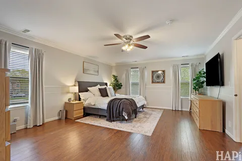 $535,000 | 1053 Wheatland Drive, Crystal Lake, IL 60014