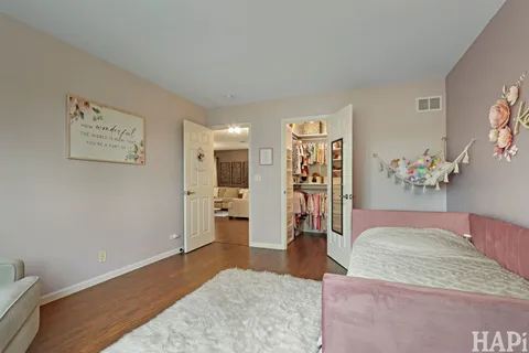 $535,000 | 1053 Wheatland Drive, Crystal Lake, IL 60014