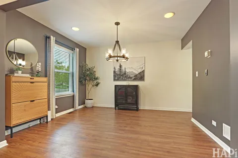 $535,000 | 1053 Wheatland Drive, Crystal Lake, IL 60014