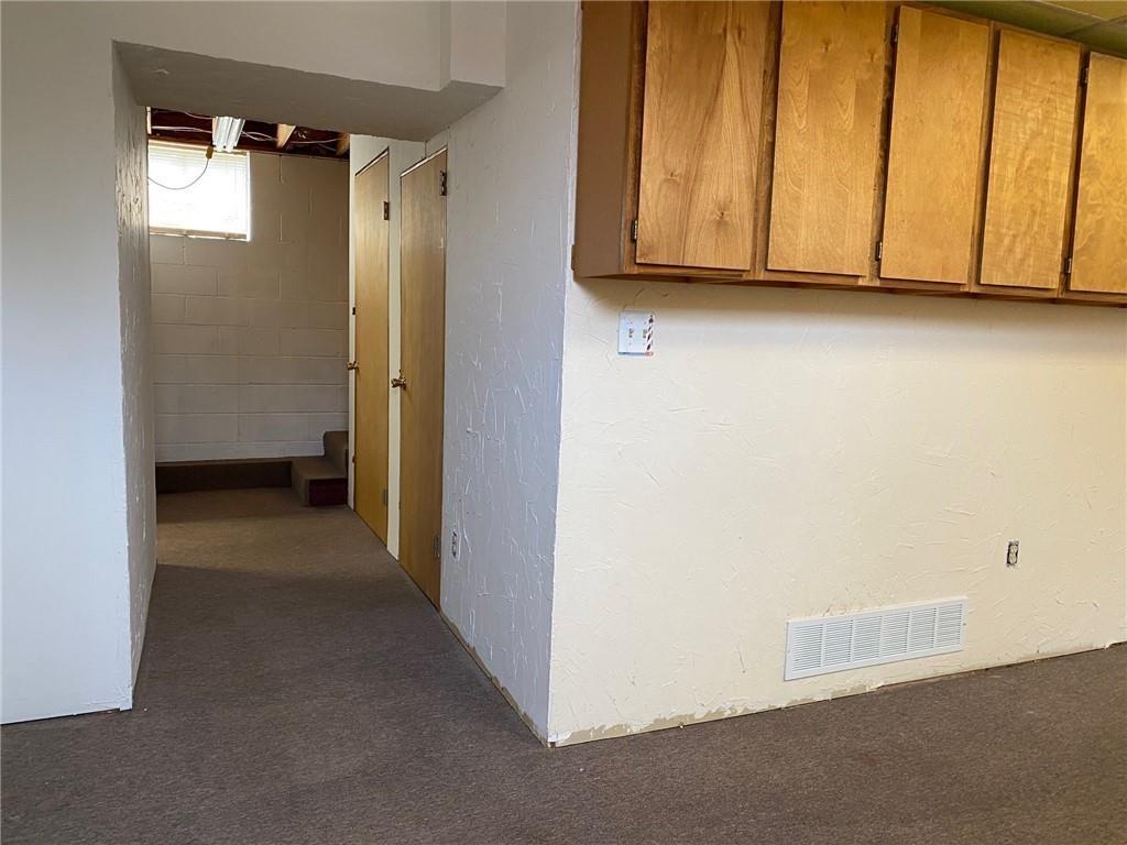 5184 Ridge Parkway Erie, PA 16510 - Photo 16 of 25 Gallery Image 16