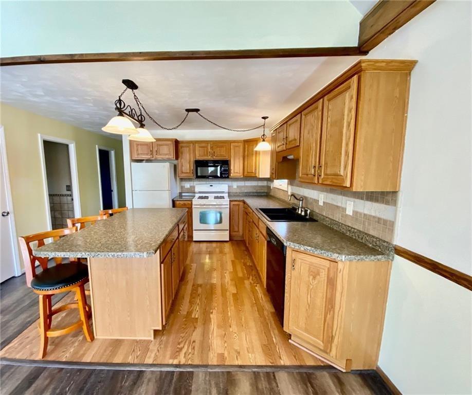 5184 Ridge Parkway Erie, PA 16510 - Photo 6 of 25 Gallery Image 6