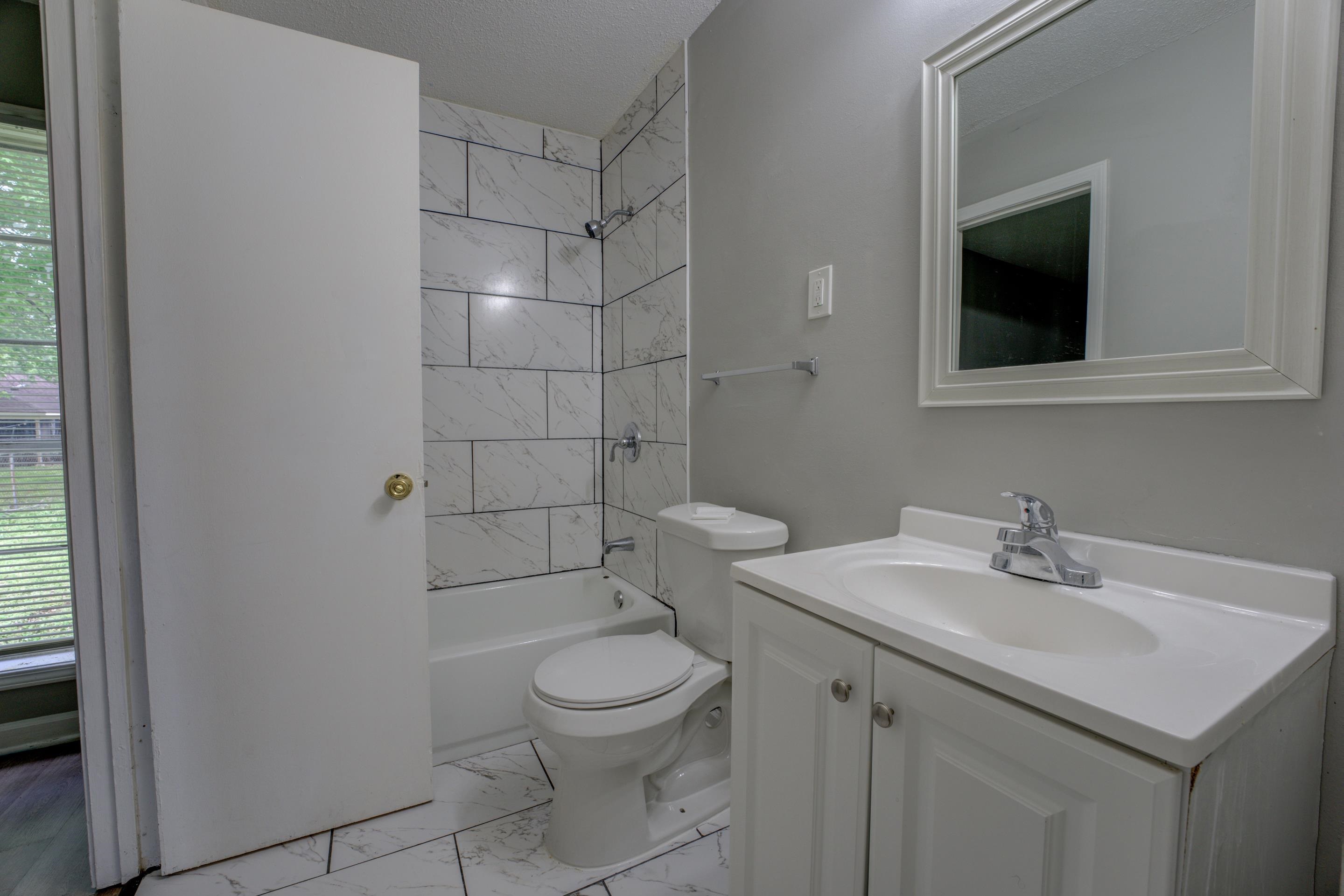 4969 Ruthie Cove Memphis, TN 38127 - Photo 12 of 22 Gallery Image 12