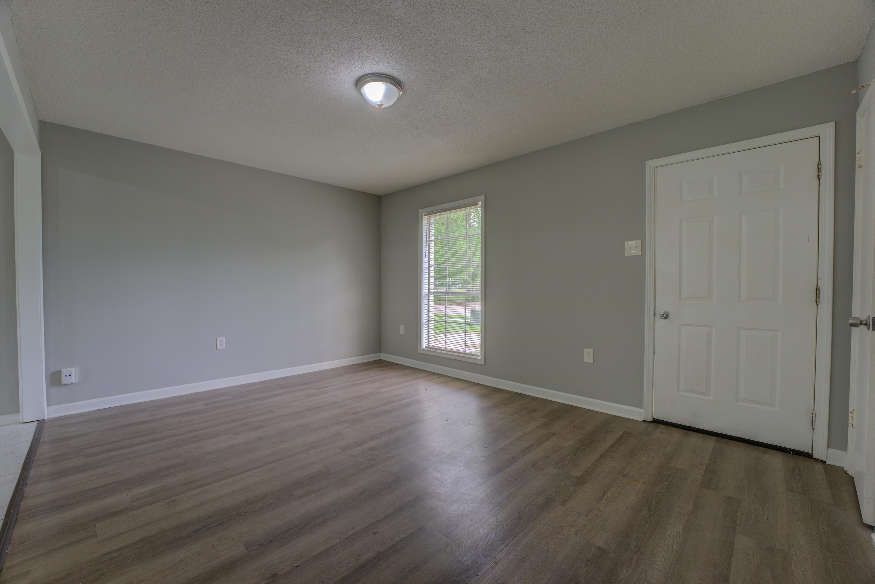 4969 Ruthie Cove Memphis, TN 38127 - Photo 3 of 22 Gallery Image 3