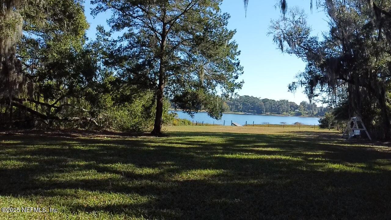 116 Francis Street Interlachen, FL 32148 - Photo 44 of 45 a view of a fountain in the middle of a yard