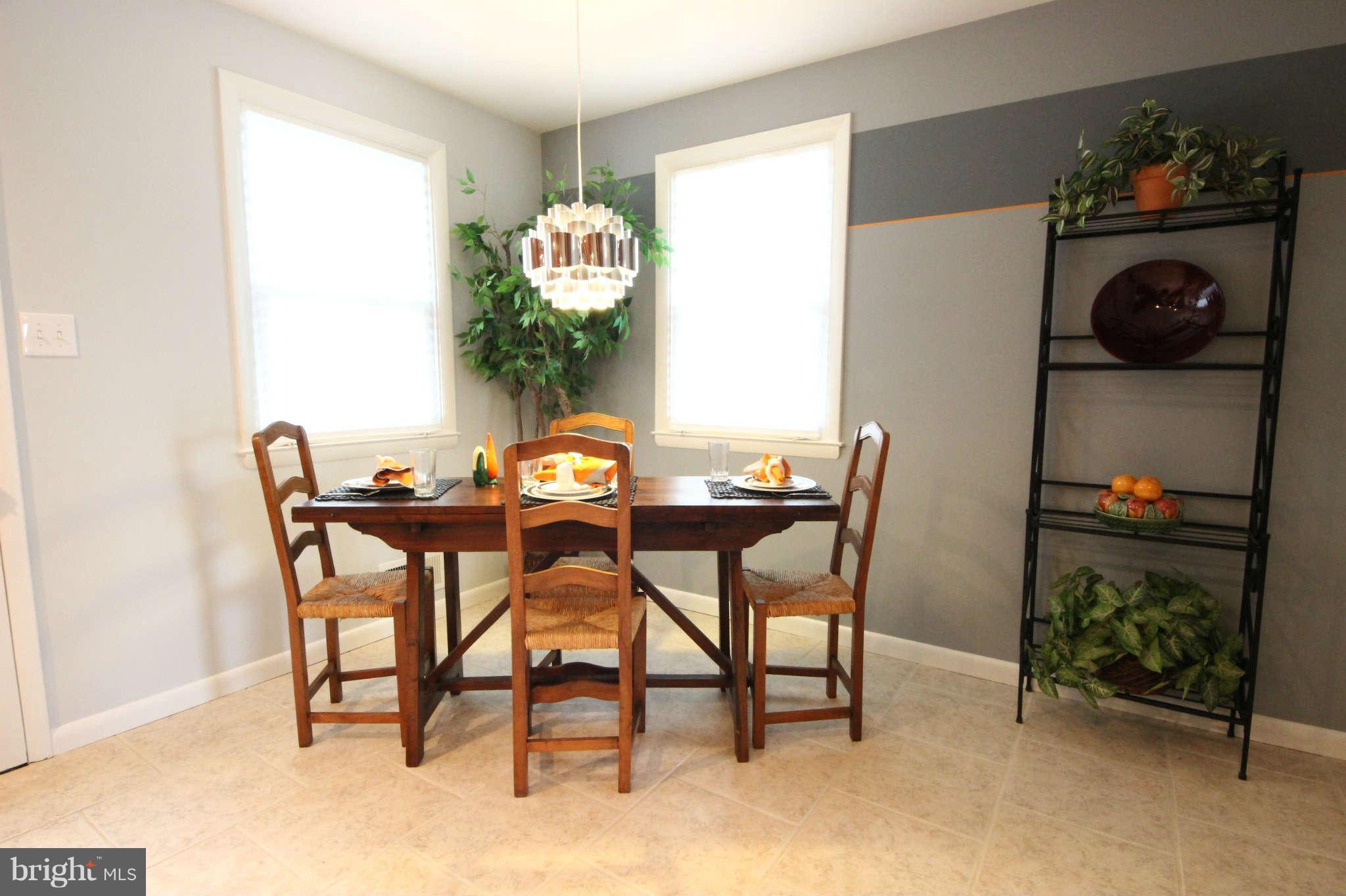 4304 Camellia Road Baltimore, MD 21236 - Photo 4 of 29 Kitchen