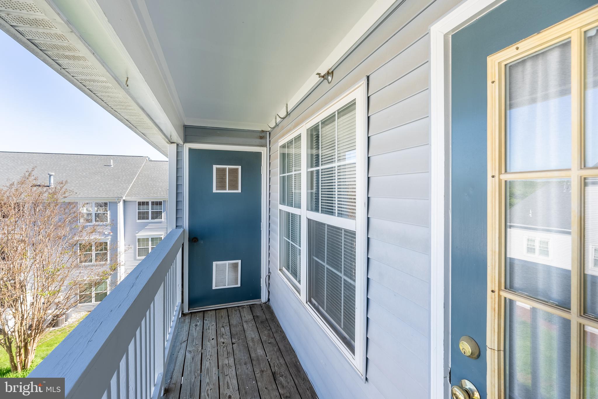 645 Constellation Square Southeast, Unit L Leesburg, VA 20175 - Photo 33 of 44 a view of a balcony