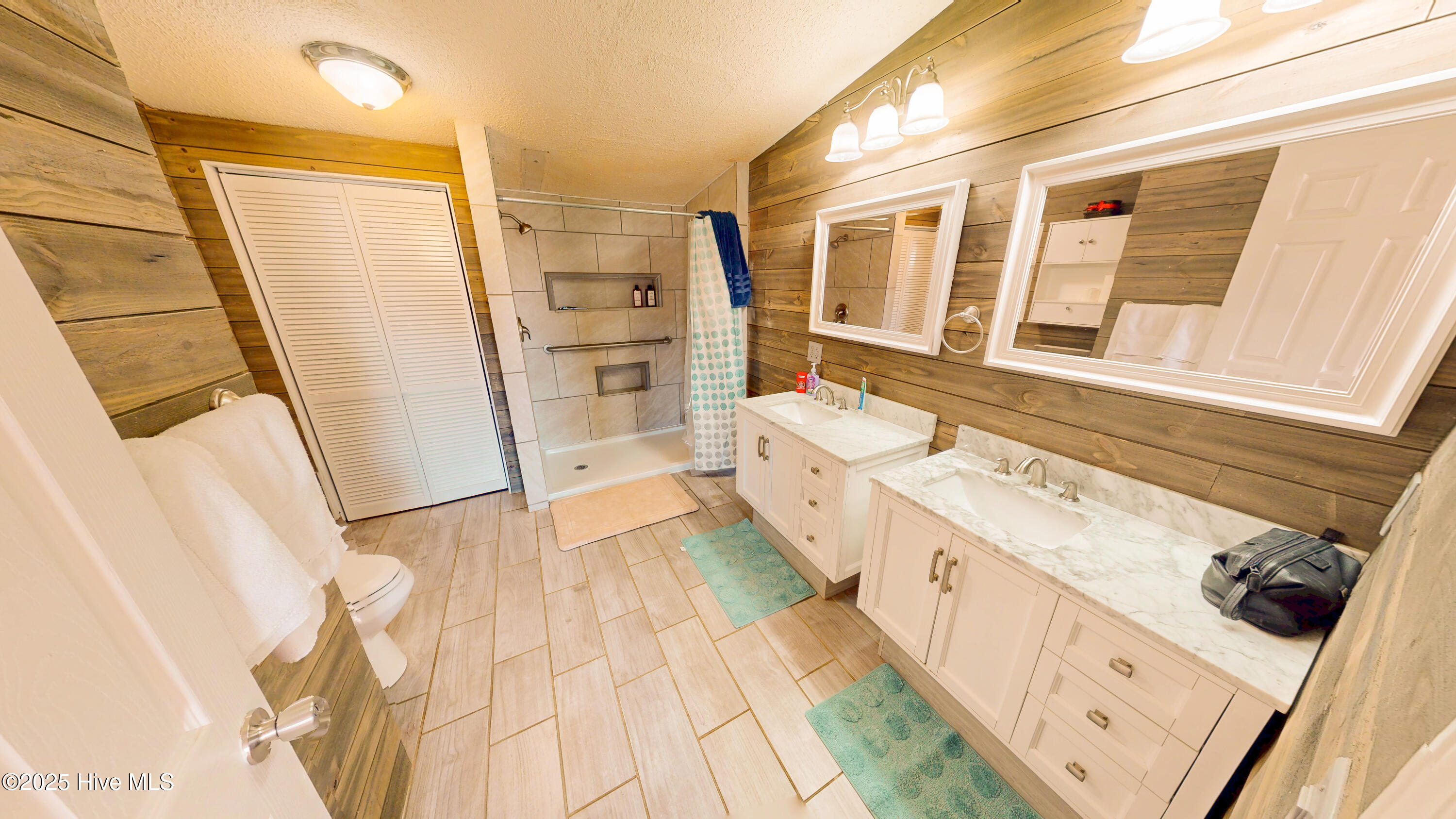 1552 Lancaster Road Pikeville, NC 27863 - Photo 19 of 51 18. Master Suite