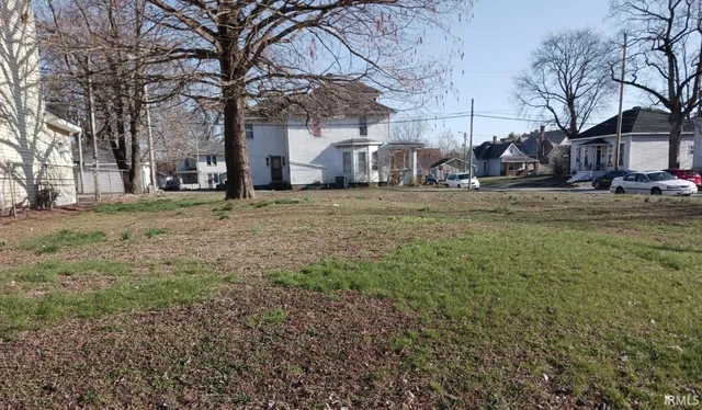 $58,900 | 801 North 6th Street, Vincennes, IN 47591