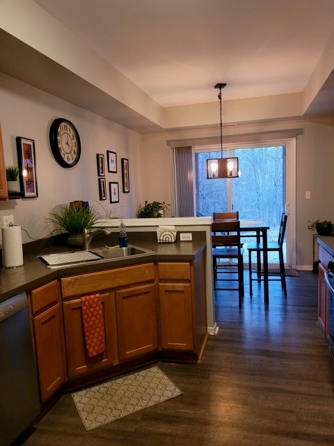 503 Metropolitan Street, Unit 503 Aurora, IL 60502 - Photo 12 of 24 a kitchen with a counter space cabinets and appliances
