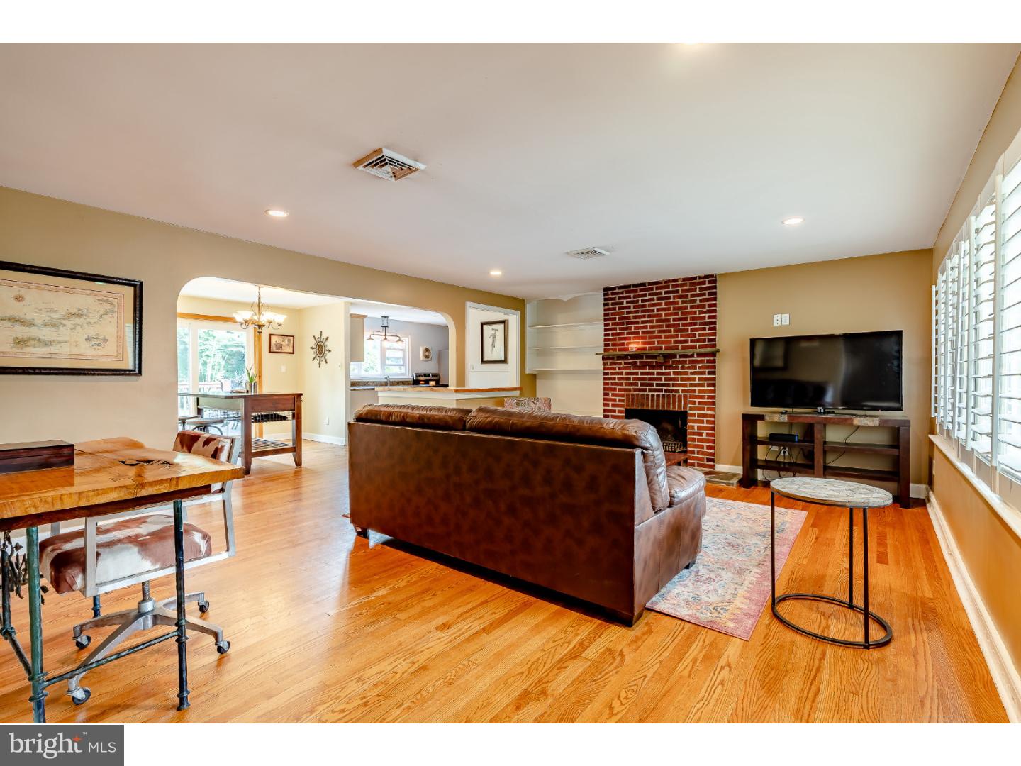 367 South New Middletown Road Media, PA 19063 - Photo 3 of 25 Gallery Image 3