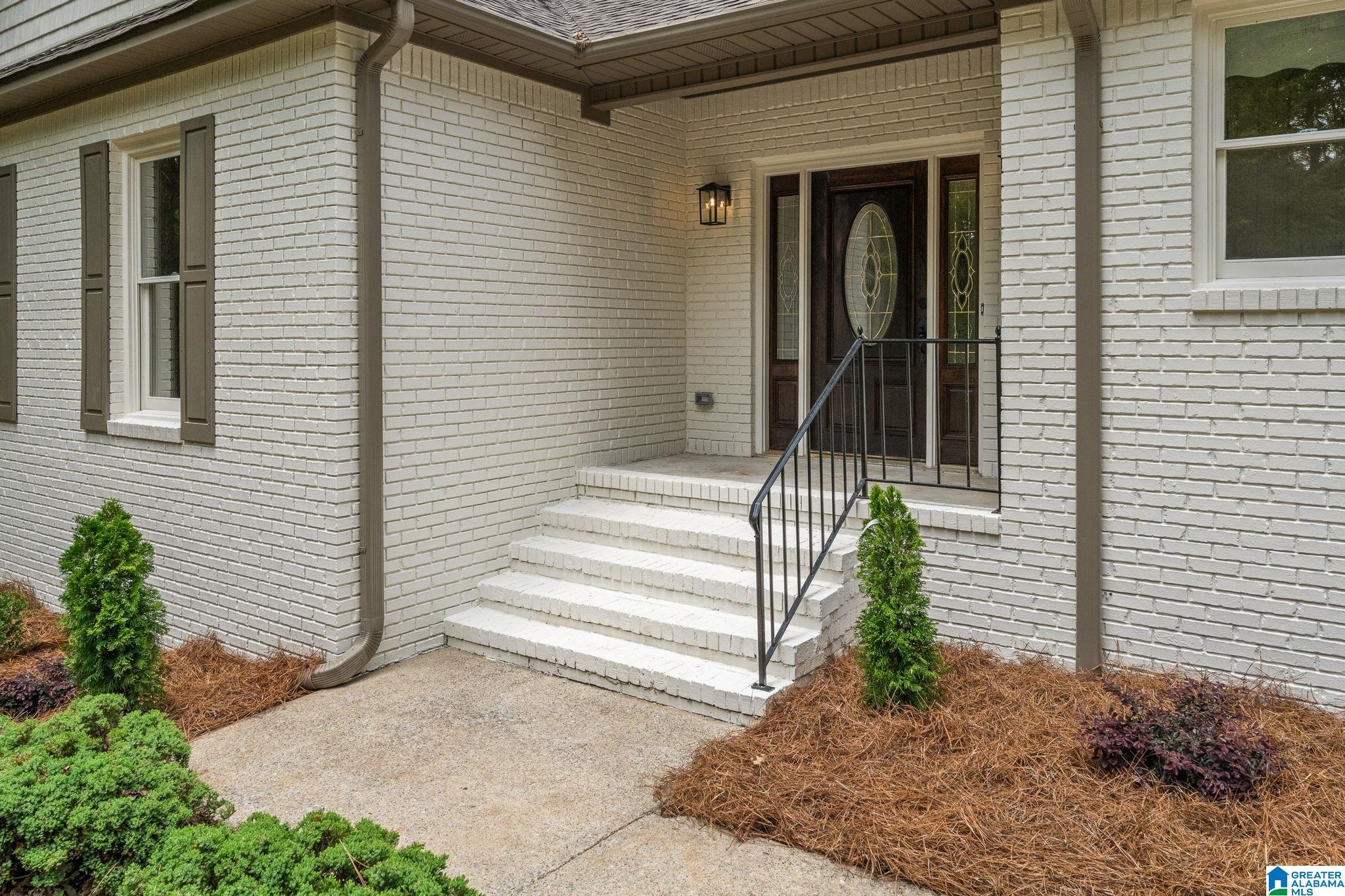 111 Dove Cove Road Talladega, AL 35160 - Photo 4 of 70