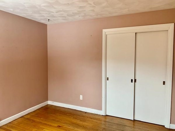 19 Roland Street Holyoke, MA 01040 - Photo 18 of 38 Gallery Image 18