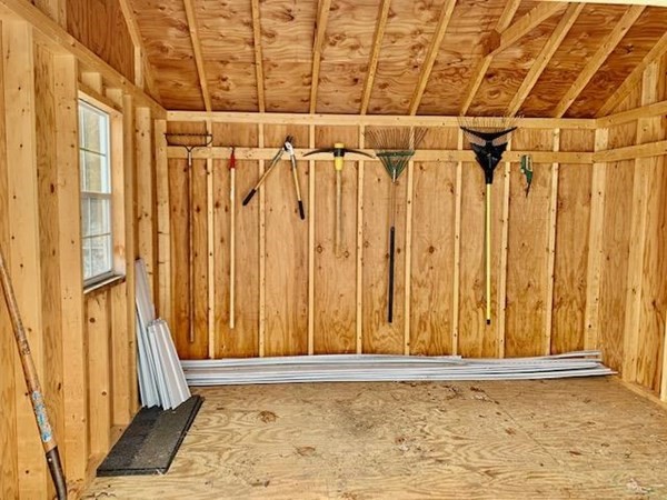 19 Roland Street Holyoke, MA 01040 - Photo 33 of 38 Gallery Image 33