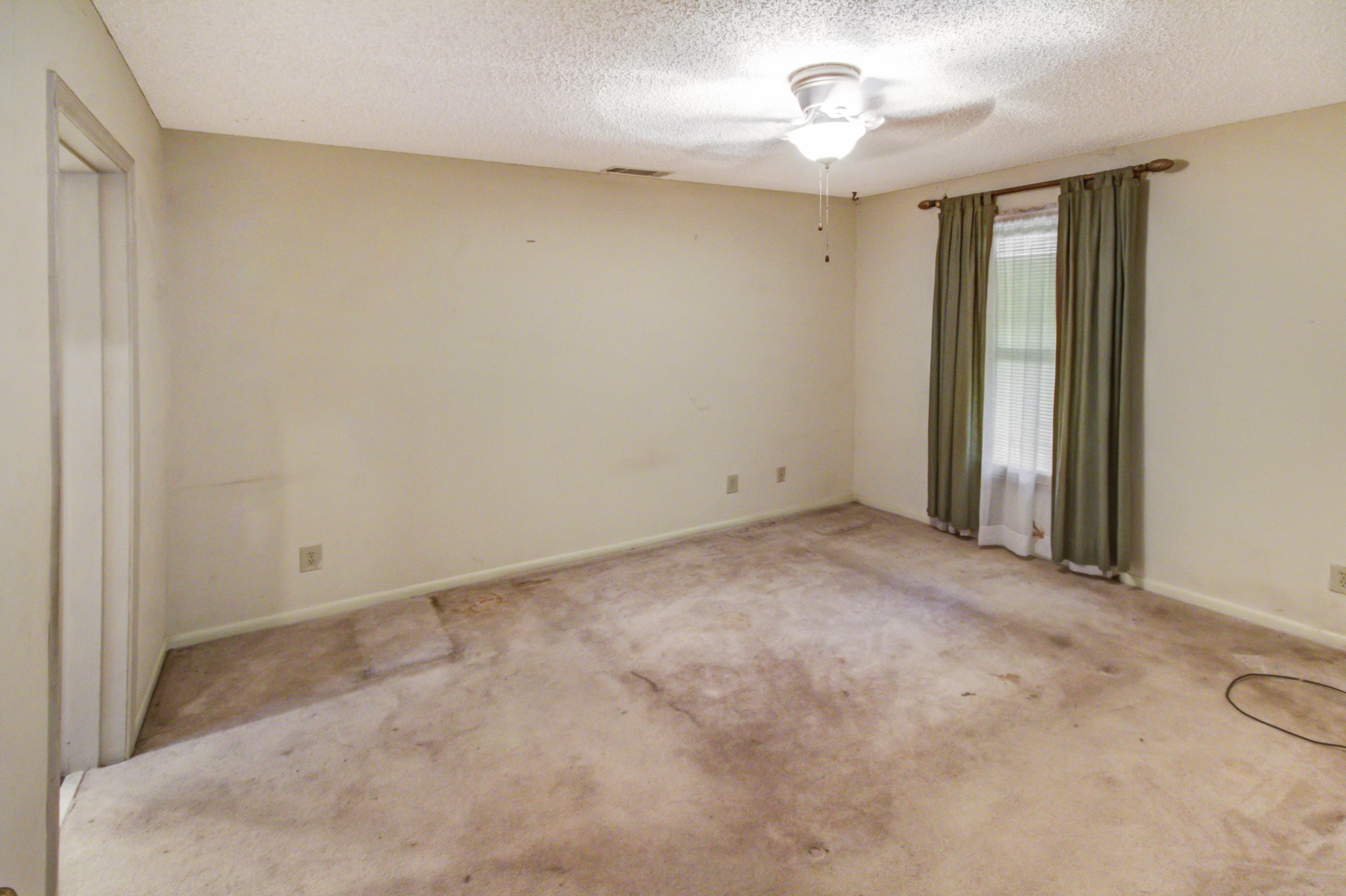 3073 Princess Pond Road Summerton, SC 29148 - Photo 12 of 24 Master Bedroom