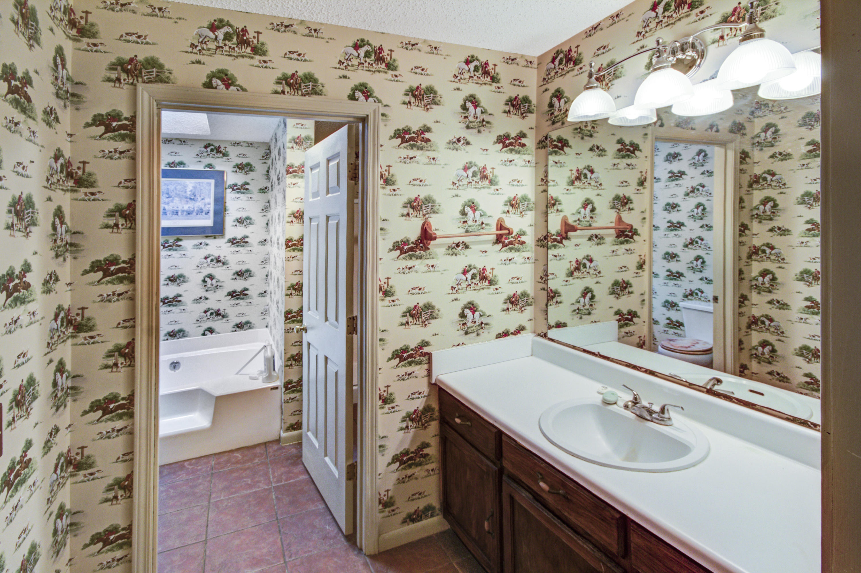 3073 Princess Pond Road Summerton, SC 29148 - Photo 13 of 24 Master Bathroom