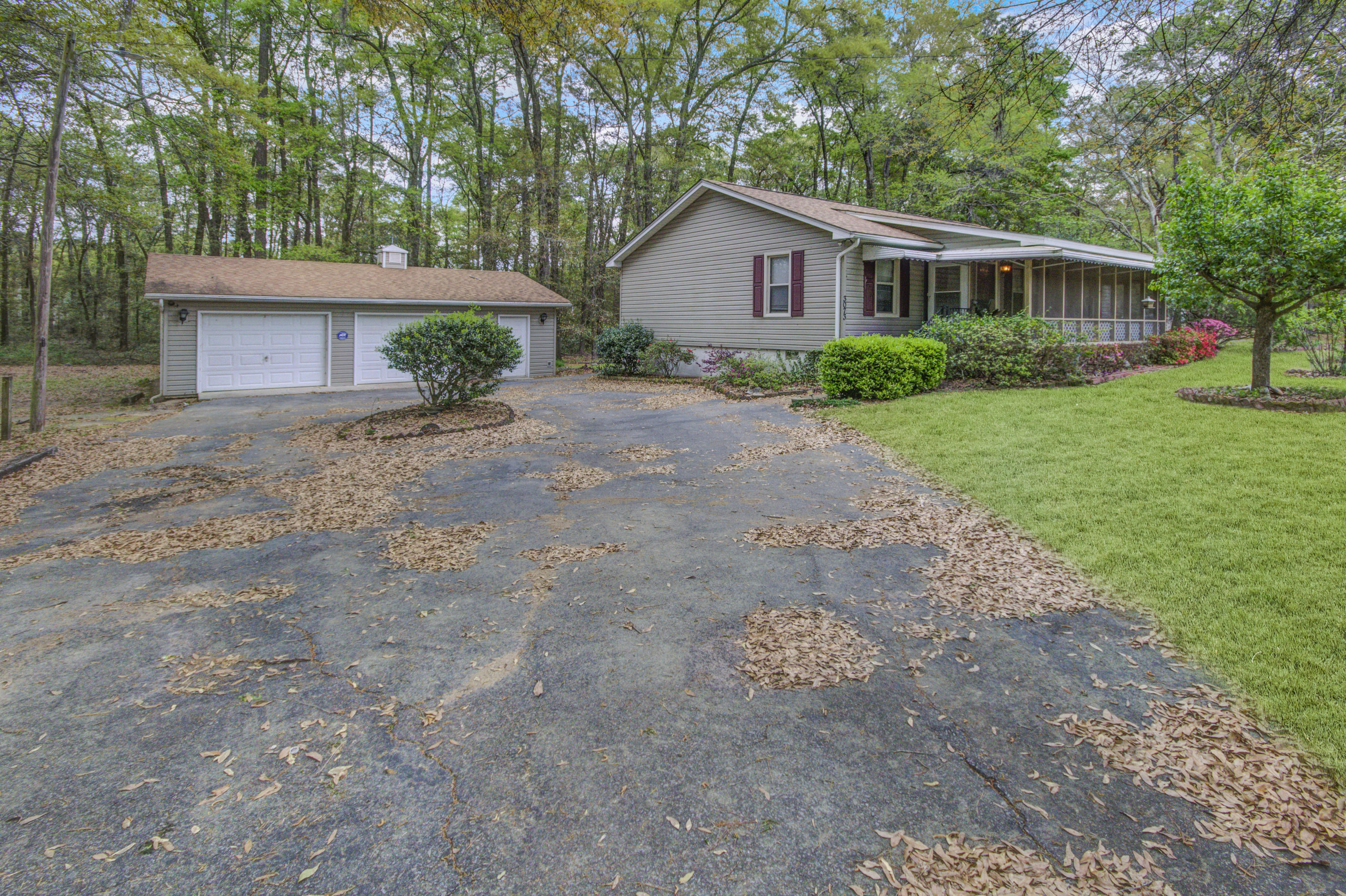 3073 Princess Pond Road Summerton, SC 29148 - Photo 6 of 24 Two Car Garage w/workshop