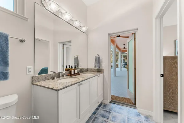 $1,075,000 | 3130 Southern Oaks Drive, Merritt Island, FL 32952