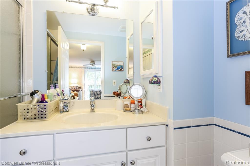 1483 Carriage Lane, Unit 17 Rochester Hills, MI 48306 - Photo 18 of 28