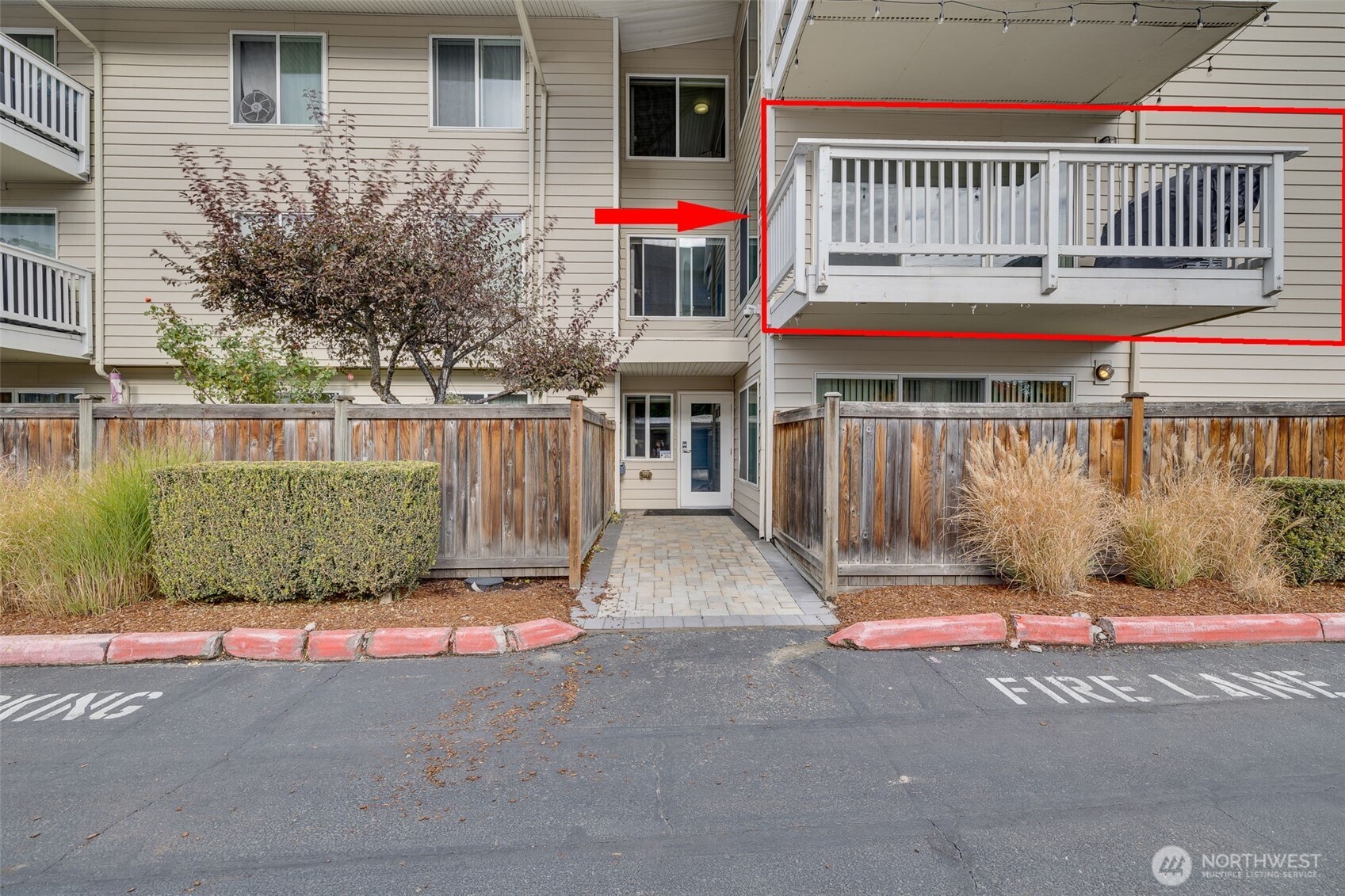 5021 Ripley Lane North, Unit 212 Renton, WA 98056 - Photo 20 of 34