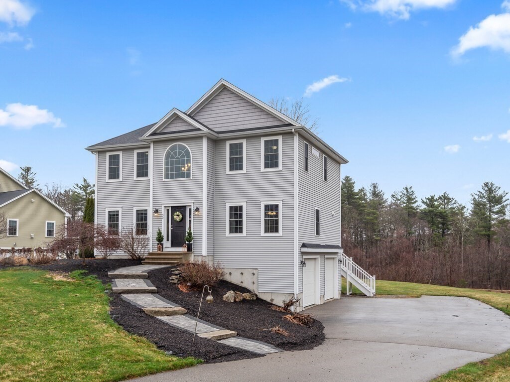 32 Jennings Road Charlton, MA 01507 - Photo 2 of 42