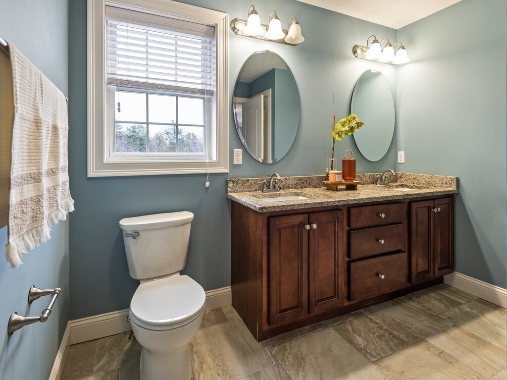 32 Jennings Road Charlton, MA 01507 - Photo 22 of 42