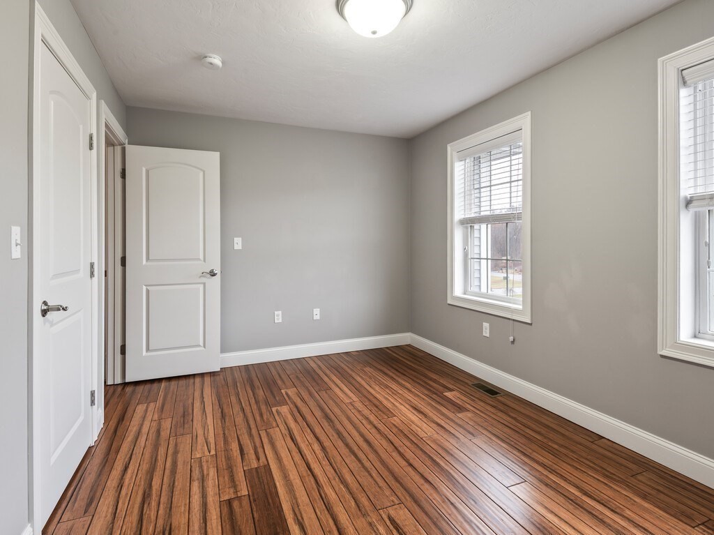 32 Jennings Road Charlton, MA 01507 - Photo 31 of 42