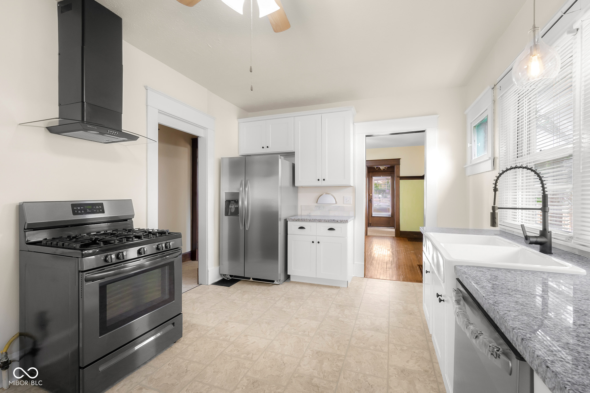 1010 16th Street Columbus, IN 47201 - Photo 13 of 35