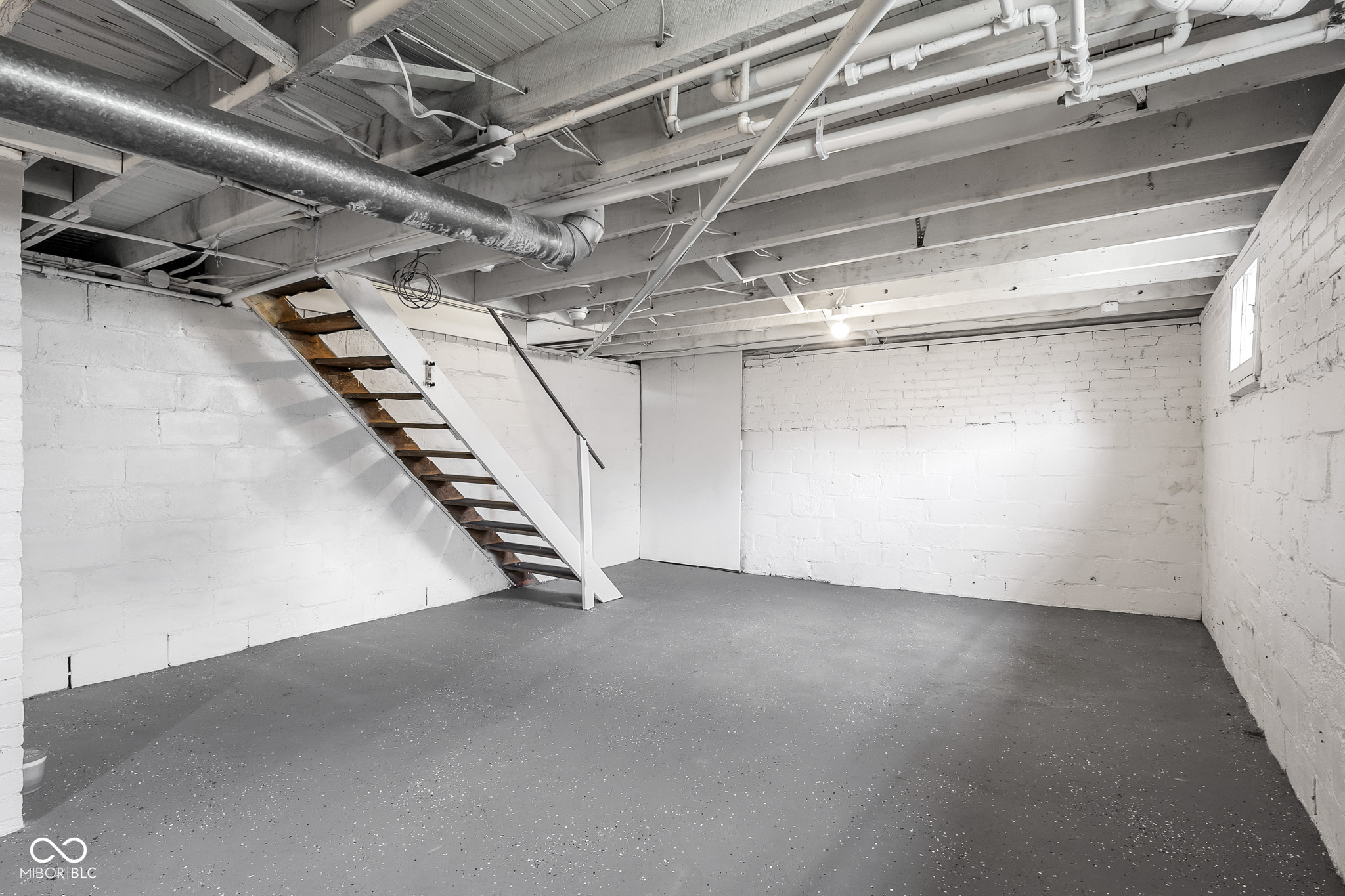 1010 16th Street Columbus, IN 47201 - Photo 29 of 35