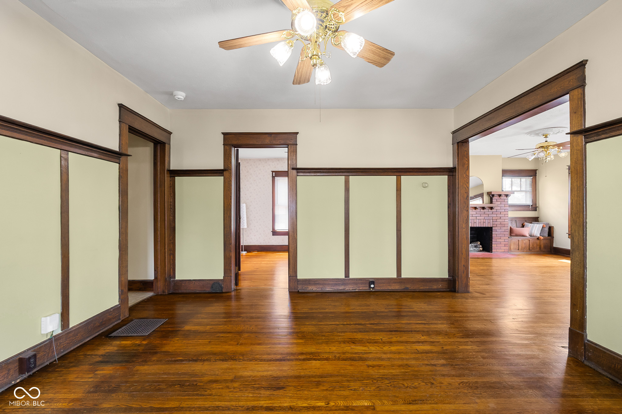 1010 16th Street Columbus, IN 47201 - Photo 7 of 35