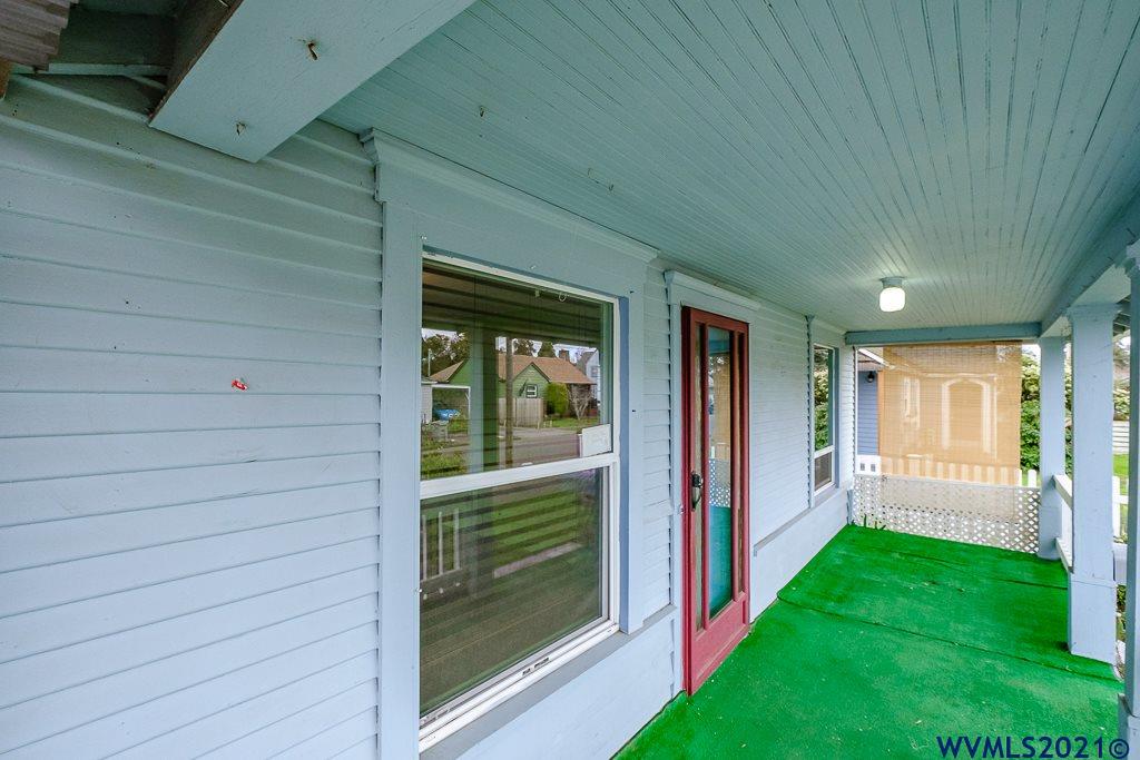 1310 Southwest 14th Avenue Albany, OR 97321 - Photo 6 of 37