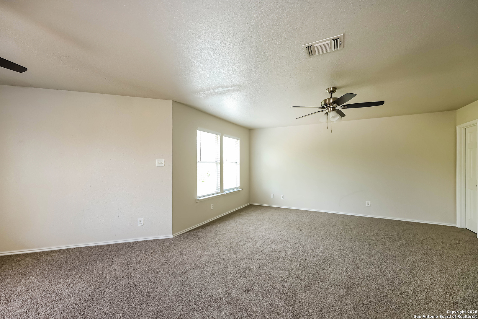 7422 Copper Mesa Converse, TX 78109 - Photo 11 of 17