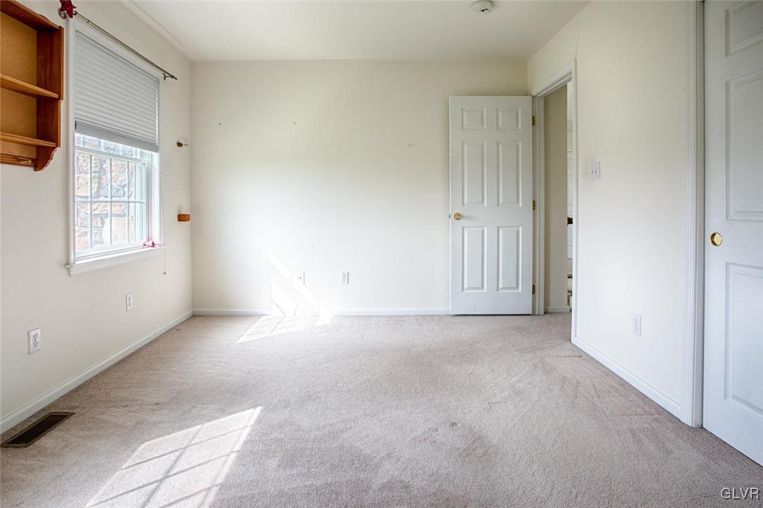 258 Young Road Nazareth, PA 18064 - Photo 20 of 31 Gallery Image 20
