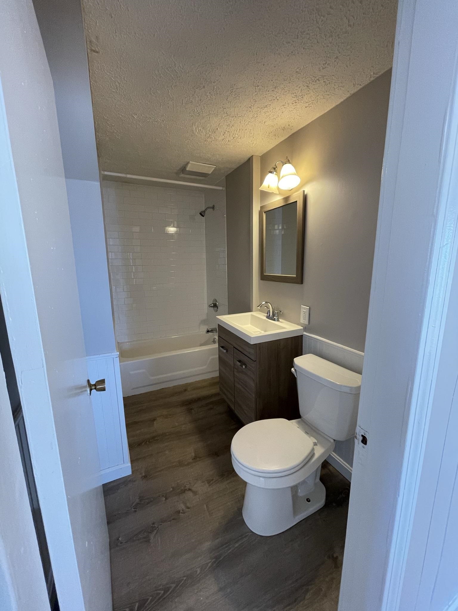 12 Cumberland Street, Unit 3 Manchester, NH 03102 - Photo 6 of 11