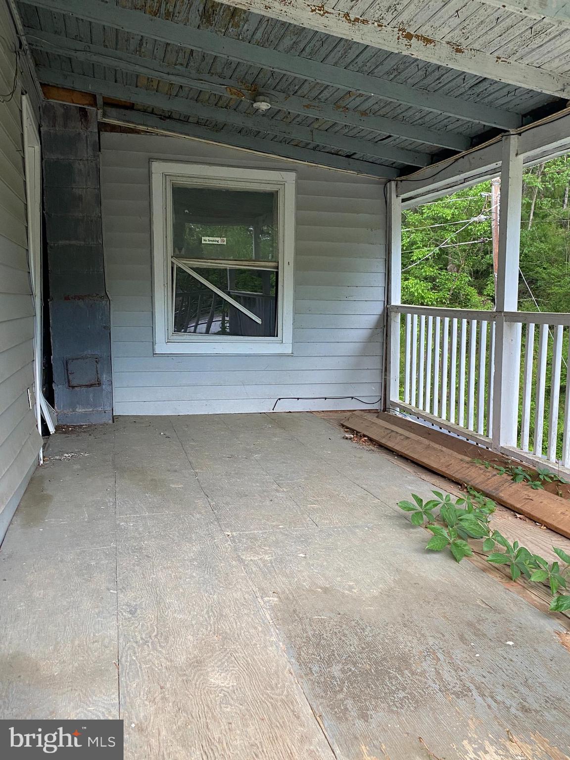 17416 Millers Sawmill Road Sharpsburg, MD 21782 - Photo 15 of 24 Front porch