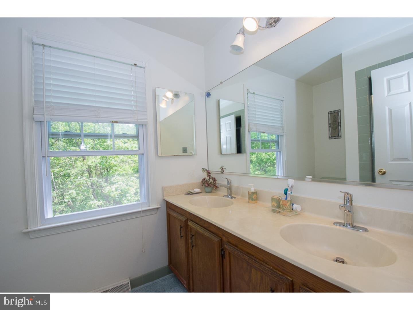 304 Oxford Road Villanova, PA 19085 - Photo 18 of 25