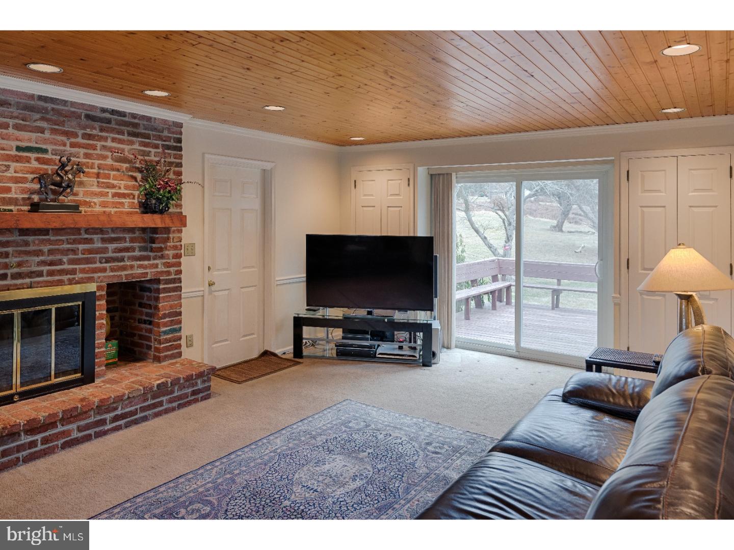 304 Oxford Road Villanova, PA 19085 - Photo 7 of 25