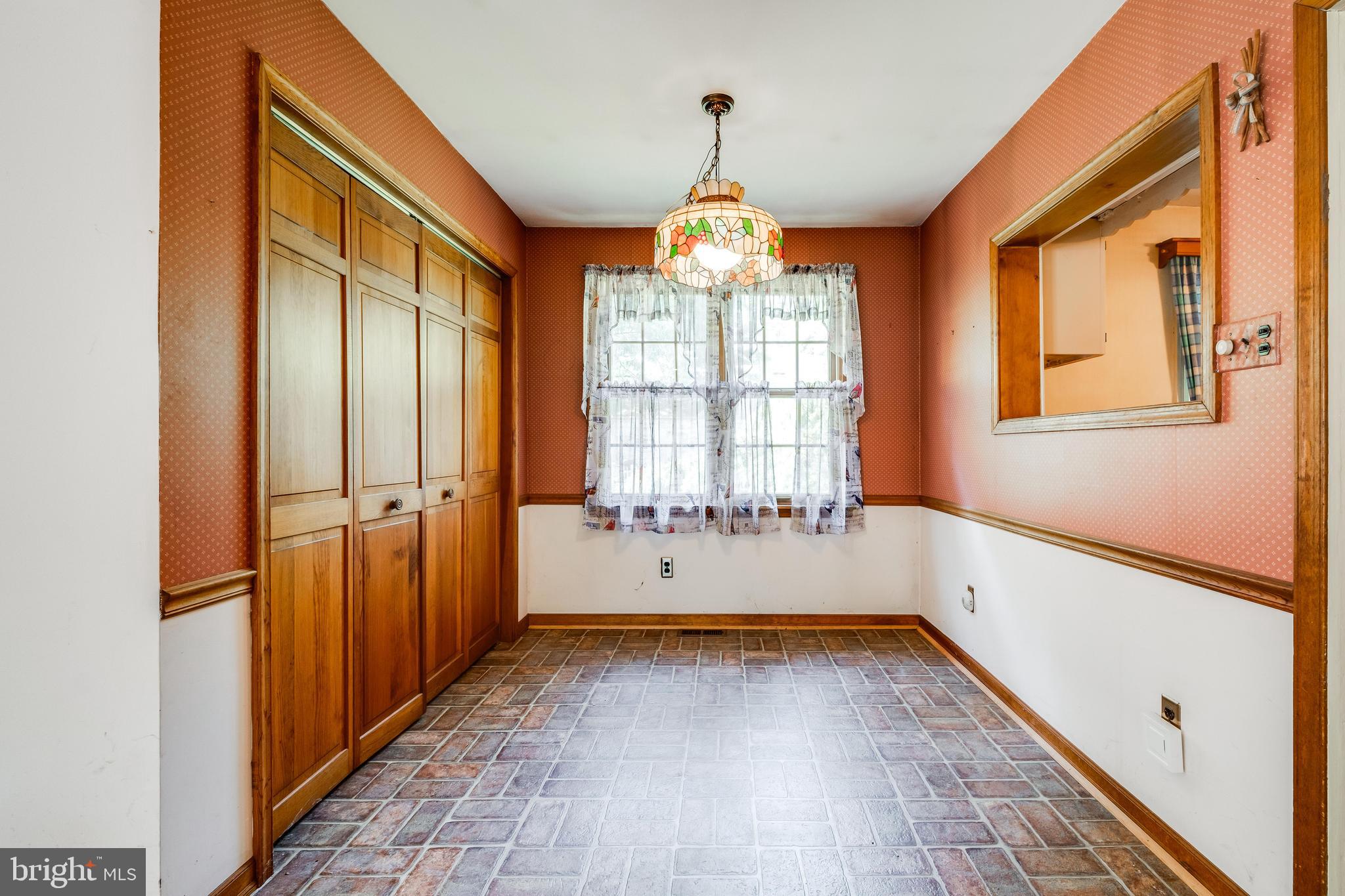 114 Berlin Road South Lindenwold, NJ 08021 - Photo 13 of 42 Dining Room