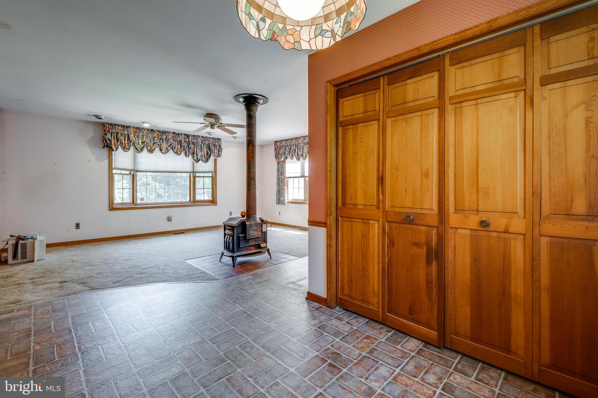 114 Berlin Road South Lindenwold, NJ 08021 - Photo 14 of 42 Dining Room looking into the family room