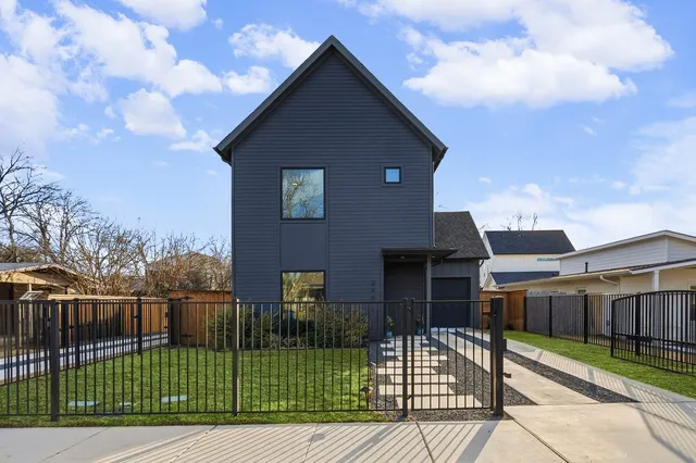 $840,000 | 205 West Croslin Street, Unit 1, Austin, TX 78752