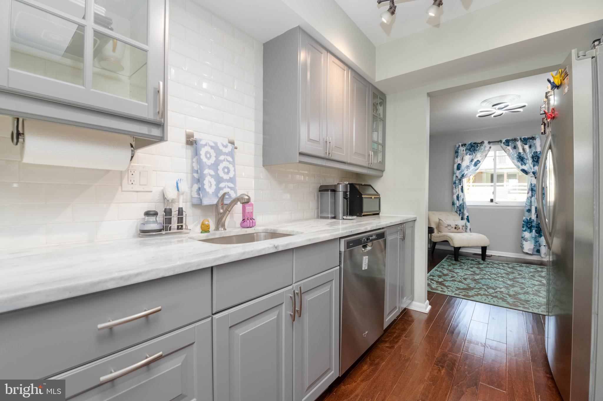10 Millwheel Court Baltimore, MD 21236 - Photo 9 of 52 Updated Kitchen