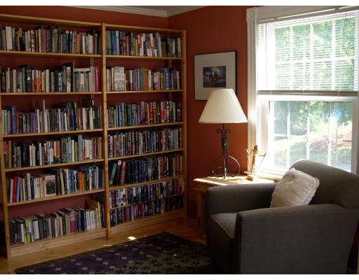 10 Garfield Street Maynard, MA 01754 - Photo 6 of 7 Gallery Image 6