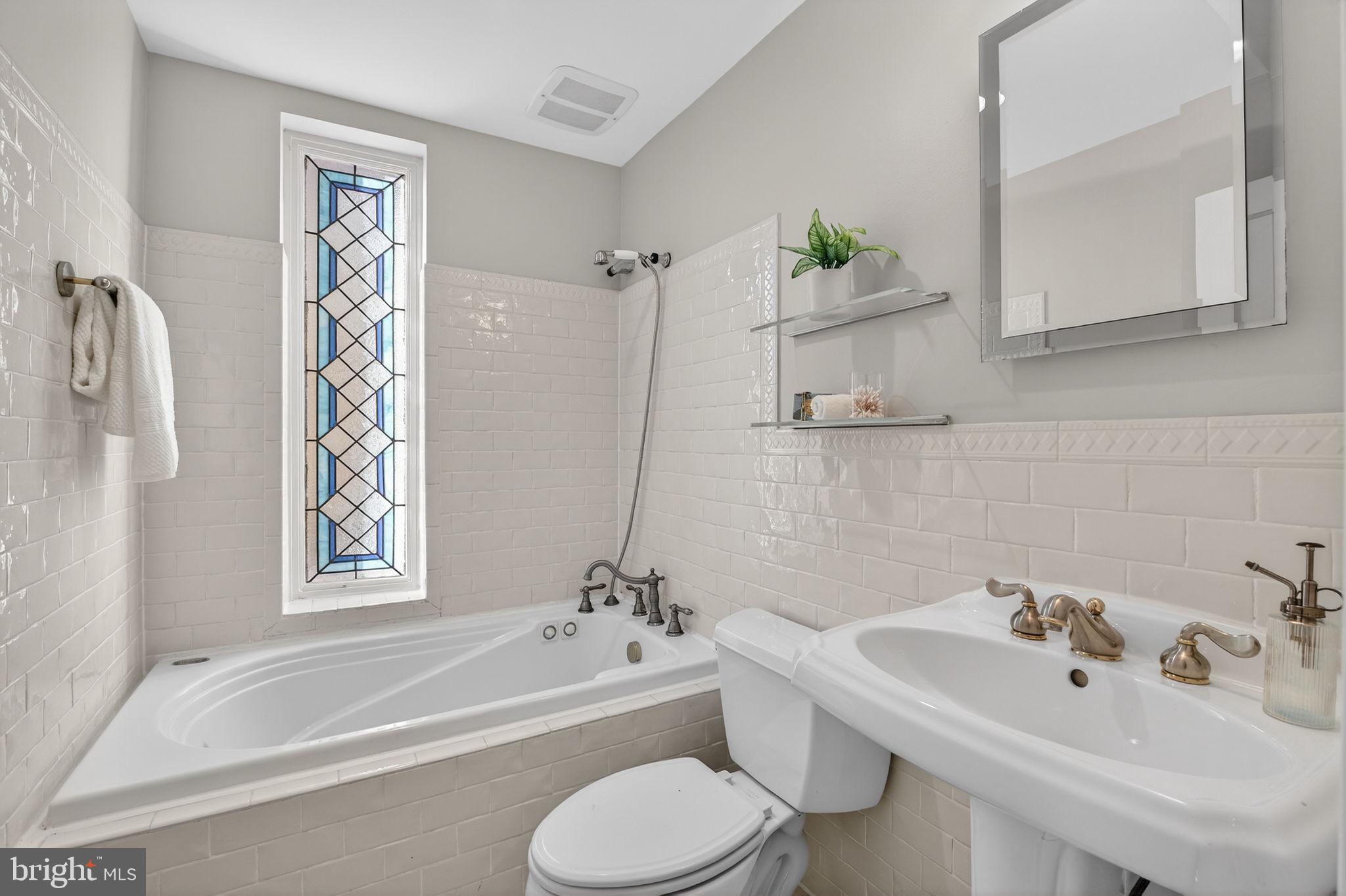 1510 R Street Northwest Washington, DC 20009 - Photo 31 of 113