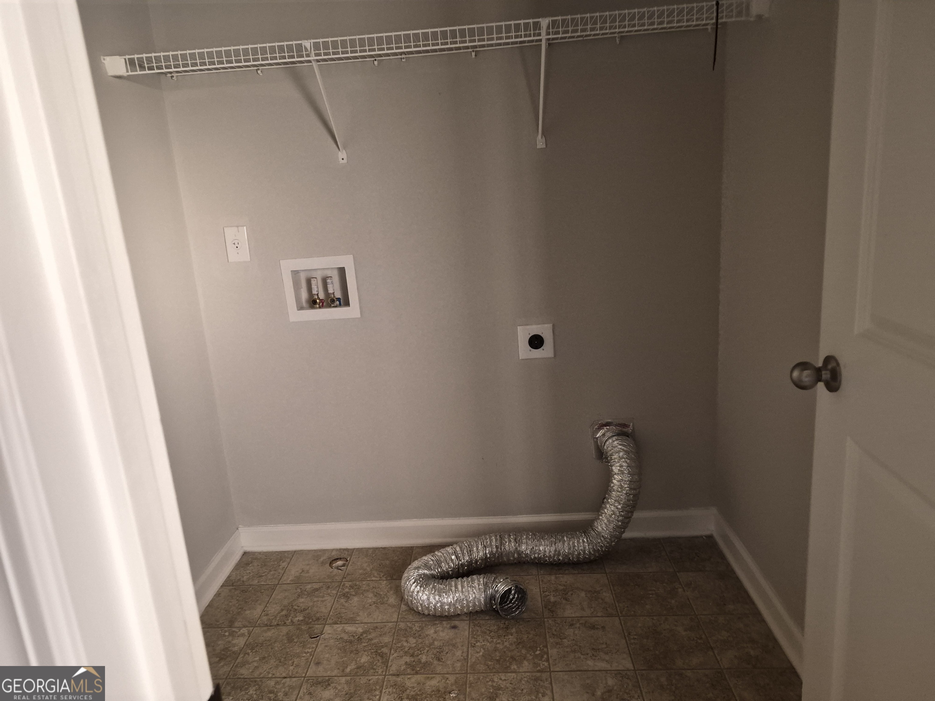 1506 Charcoal Ives Road Lawrenceville, GA 30045 - Photo 29 of 37