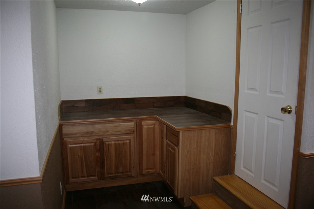 871 Si Town Road Castle Rock, WA 98611 - Photo 14 of 16 Gallery Image 14