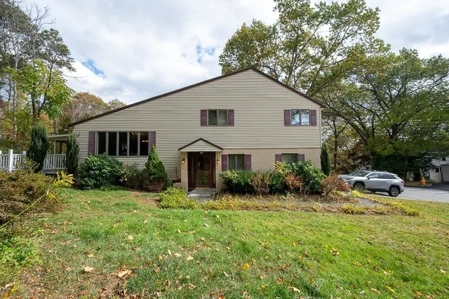 $599,900 | 29 Dominion Road, Worcester, MA 01605