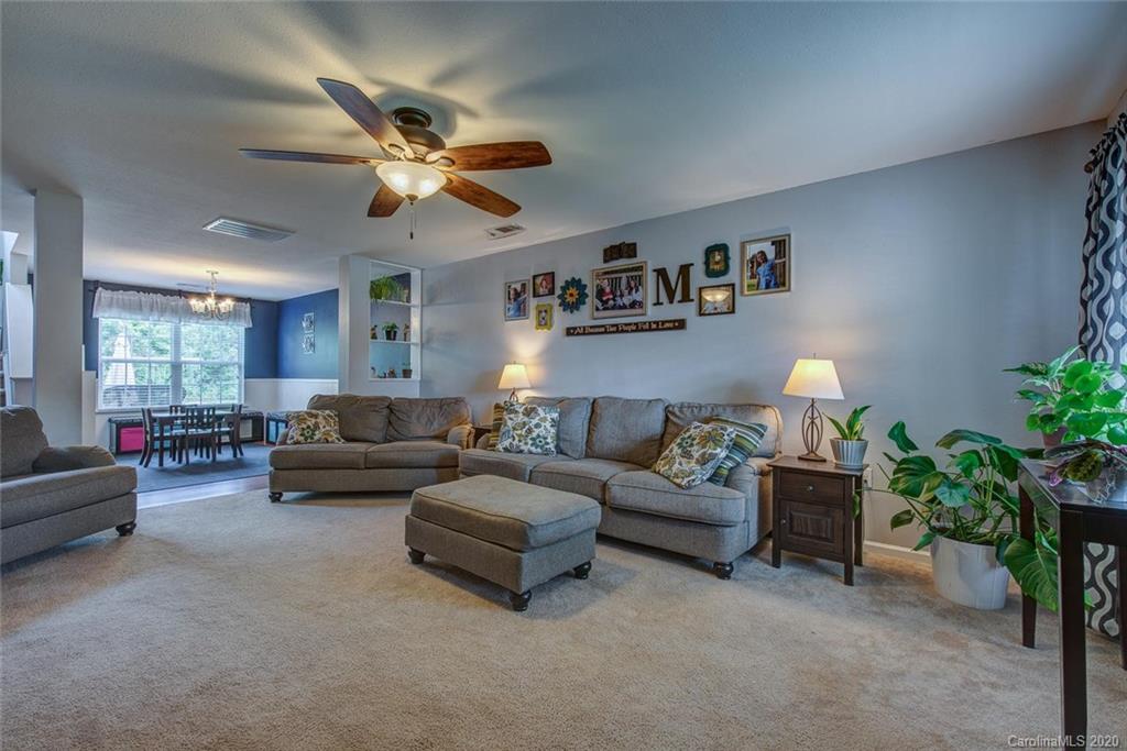 1231 Catawba Run Road Lowell, NC 28098 - Photo 4 of 27 Gallery Image 4