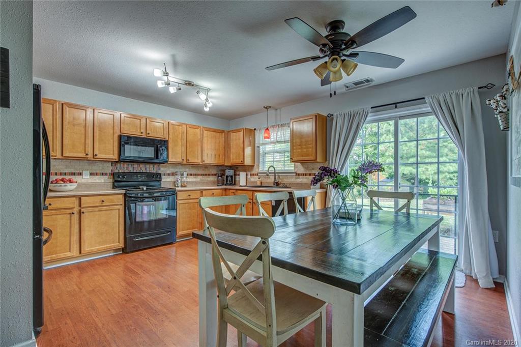 1231 Catawba Run Road Lowell, NC 28098 - Photo 9 of 27 Gallery Image 9