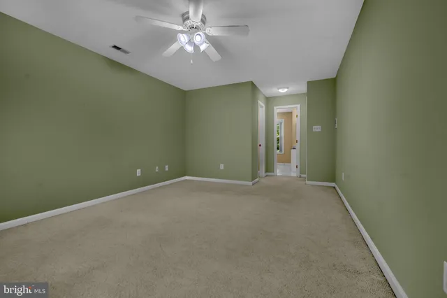 $999,900 | 5257 Ferry Branch Lane, Lothian, MD 20711