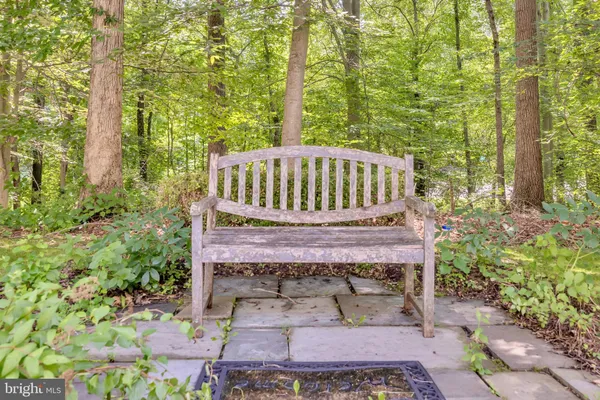 $950,000 | 5257 Ferry Branch Lane, Lothian, MD 20711